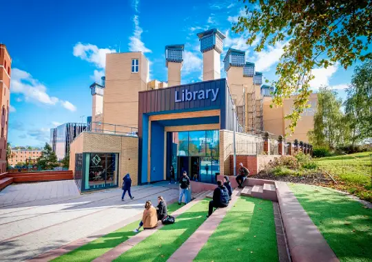 Coventry University - s2 analis kesehatan di luar negeri