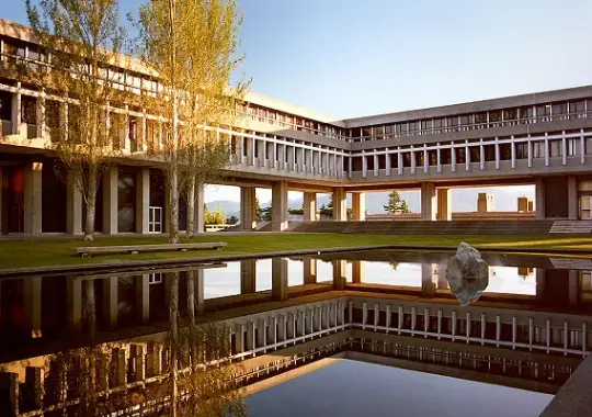 Simon Fraser University - universitas di vancouver canada