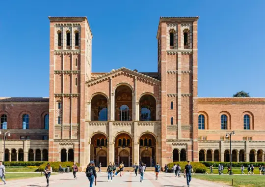 University of California, Los Angeles (UCLA) - universitas di amerika yang banyak orang indonesia