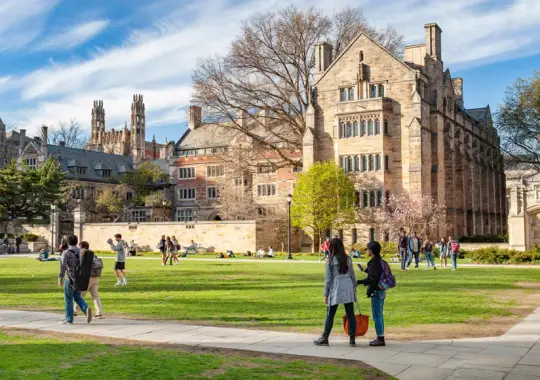 Yale University - universitas swasta di amerika