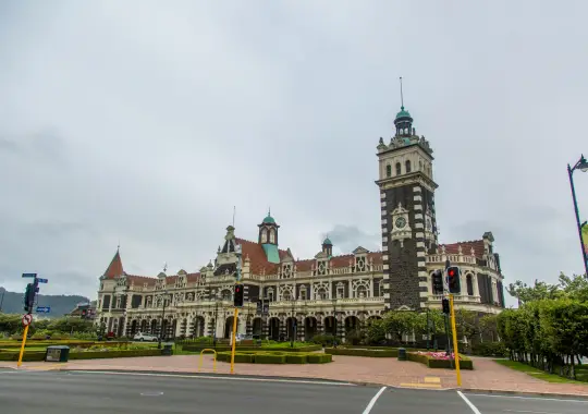 Dunedin - kota di new zealand