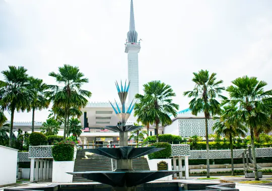 National Mosque of Malaysia - tempat wisata di kuala lumpur