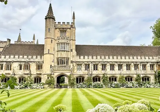 University of Oxford - Kuliah S2 hukum di luar negeri