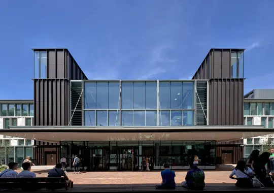 London South Bank University - jurusan psikologi anak di luar negeri