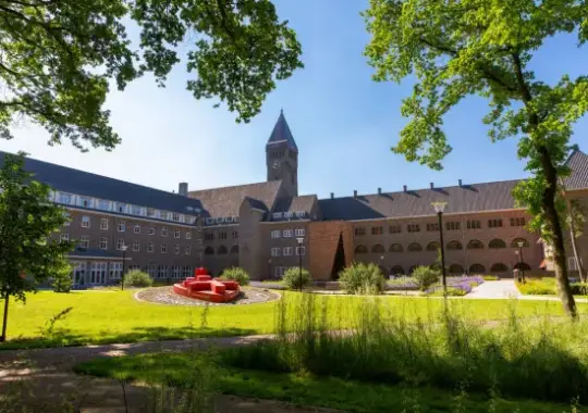 Radboud University - universitas di belanda yang banyak orang indonesia