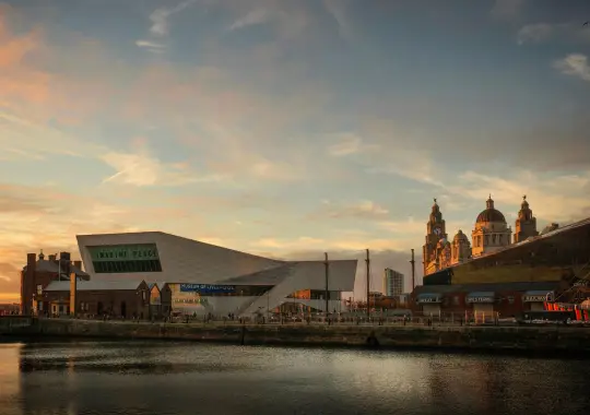 universitas di liverpool