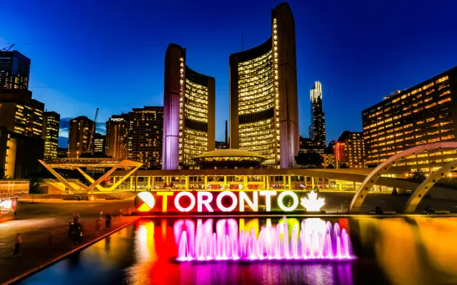 Tempat Wisata Terbaik di Toronto Kanada yang Bisa Dikunjungi Mahasiswa 