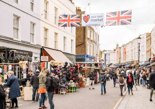 Portobello Road Market - tempat belanja murah di london