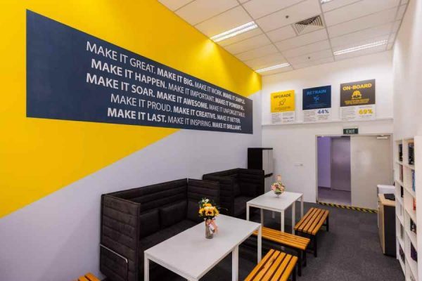 Auston-Institute-of-Management-Singapore-q2utquxd9r8e22ab9oji6bm7y84y44eyck7o5dm274