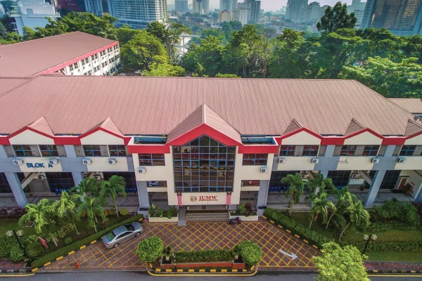 Foto 1 International University of Malaya-Wales