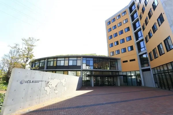 Foto 3 International College of Liberal Arts (iCLA)
