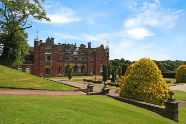 Keele University International College - Navitas