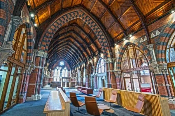 Queen's University Belfast (QUB)