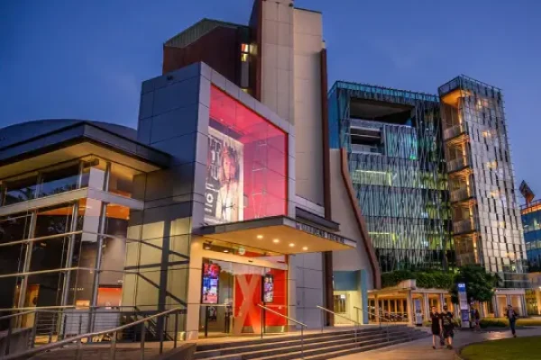Queensland University of Technology (QUT)