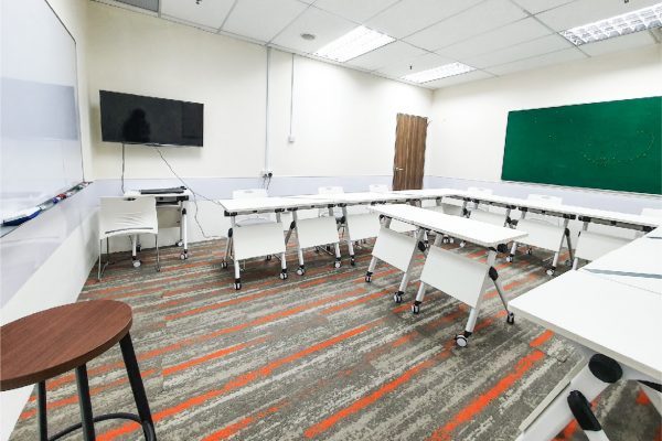 Reduced-Room-5-Back-01-pxsh9jrybh6btc69qhu2p6jxtpsjrl736of0qlkof4