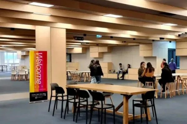 Stotts Colleges, Australia