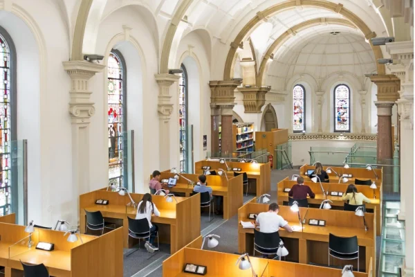 University College Dublin (UCD)