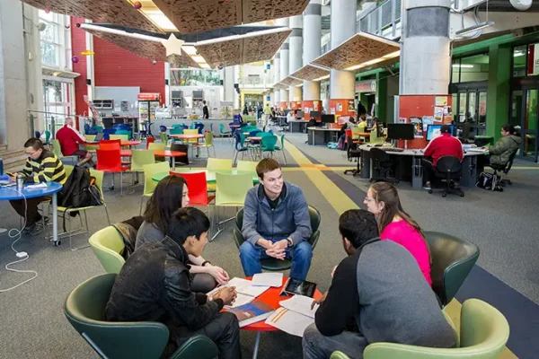 Universal College Of Learning (Ucol)
