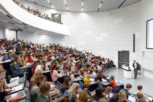 University of Amsterdam, Belanda