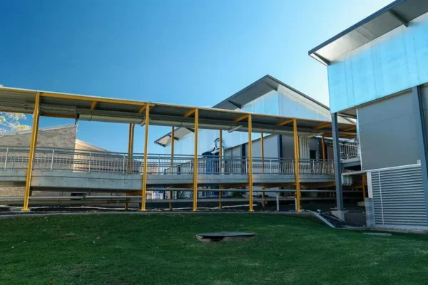 Ligkungan di University of New England (UNE), Australia